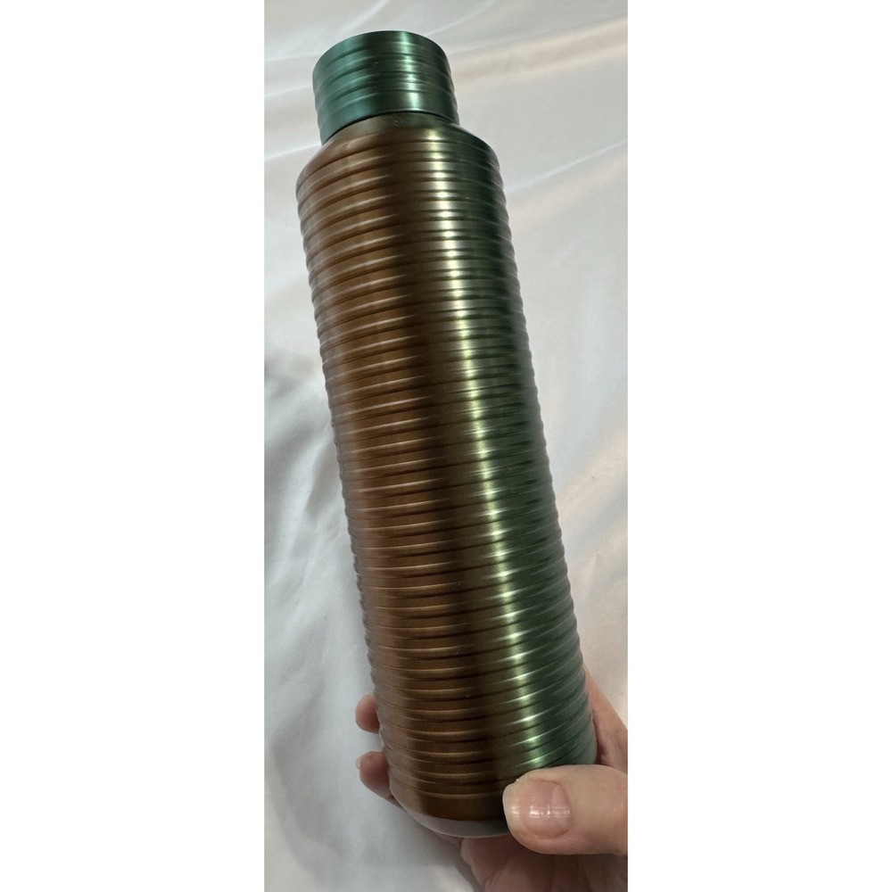 Starbucks‎ 2022 Green Gold Ombre Vacuum Insulated  20 Oz Water Bottle Tumbler